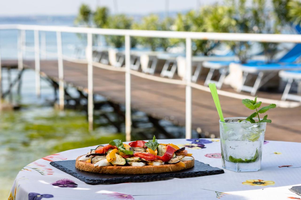 Hotel Serenella Sirmione Exteriér fotografie